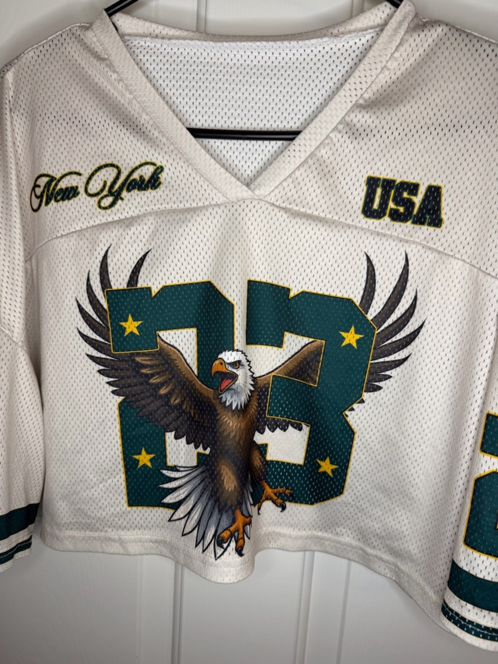 SHEIN White Cropped Eagle Graphic Jersey Activewear Sz Large - Picture 2 of 7